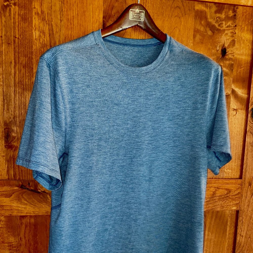 Lululemon Men's Workout Shirt Light Blue Sz S